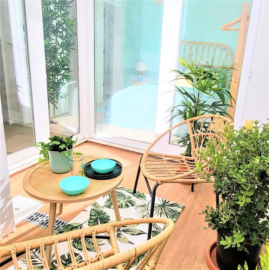 The Shore At Seaside Paradise - Cozy Patio On The Promenade Espinho  Exterior foto